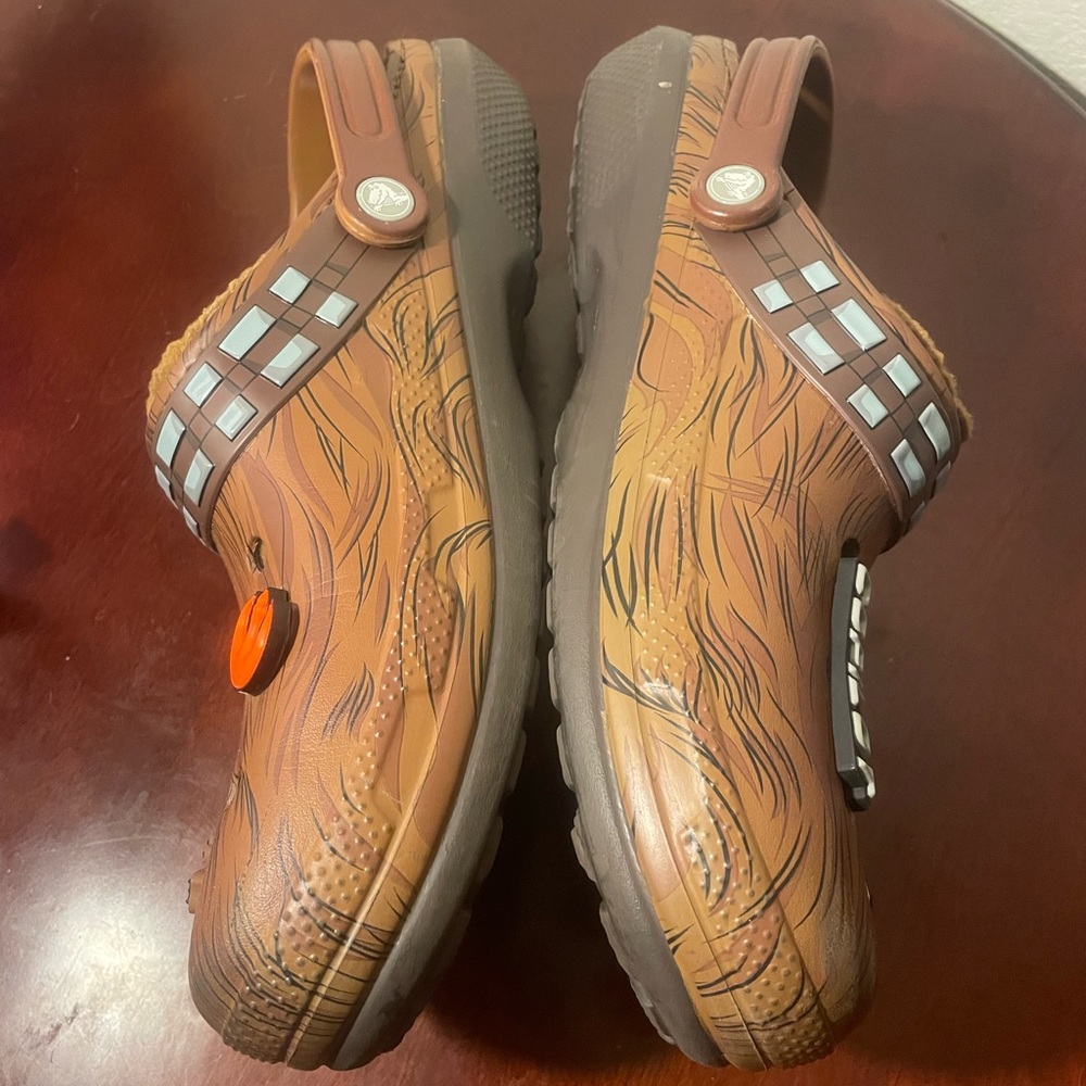 Star Wars Chewbacca Soft Crocs - Picture 6 of 9